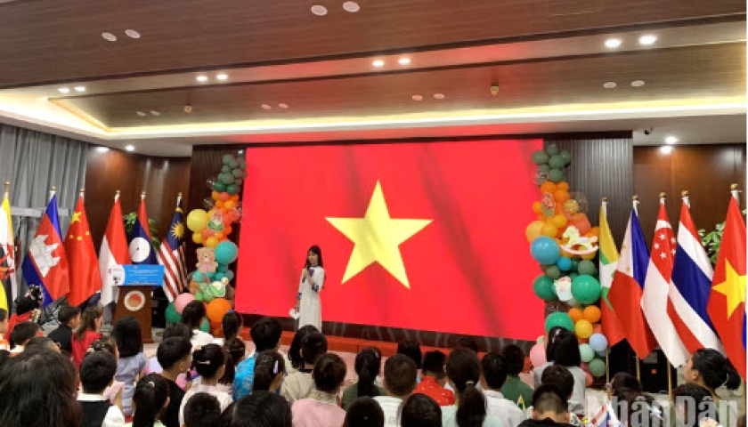 Giao lưu thiếu nhi ASEAN-Trung Quốc tại Bắc Kinh