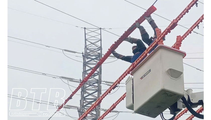 Điện lực Tiền Hải: Bảo đảm cung cấp điện m&ugrave;a nắng n&oacute;ng