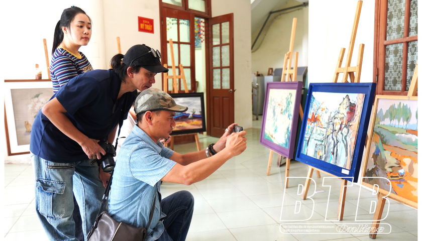 Kỳ 1: Tạo niềm hứng khởi cho c&ocirc;ng ch&uacute;ng v&agrave; nghệ sĩ