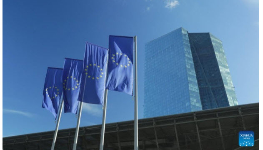 Ng&acirc;n h&agrave;ng Trung ương ch&acirc;u &Acirc;u hạ l&atilde;i suất v&agrave; giữ nguy&ecirc;n dự b&aacute;o tăng trưởng