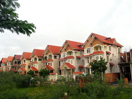 Kh&ocirc;ng được đầu tư ngo&agrave;i ng&agrave;nh v&agrave;o bất động sản, ng&acirc;n h&agrave;ng