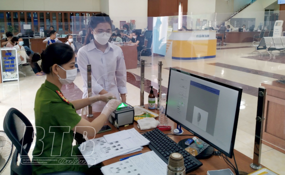 Lực lượng cảnh s&aacute;t quản l&yacute; h&agrave;nh ch&iacute;nh về trật tự x&atilde; hội: Tận t&acirc;m, tận tụy phục vụ nh&acirc;n d&acirc;n