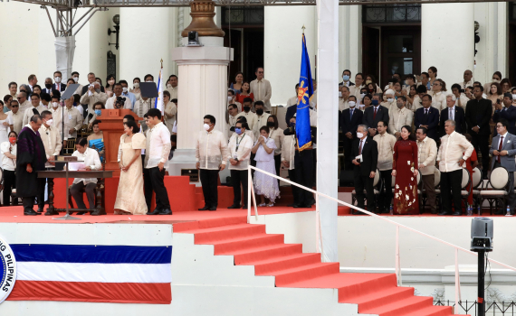 Ph&oacute; Chủ tịch nước V&otilde; Thị &Aacute;nh Xu&acirc;n dự Lễ tuy&ecirc;n thệ nhậm chức của Tổng thống Philippines
