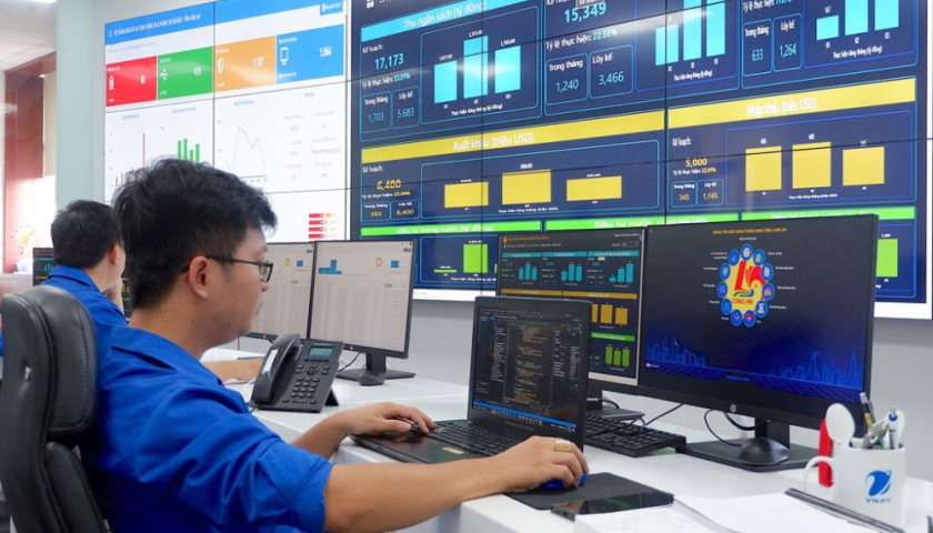 Người l&agrave;m c&ocirc;ng t&aacute;c chuy&ecirc;n tr&aacute;ch về chuyển đổi số được hỗ trợ 5 triệu đồng/th&aacute;ng