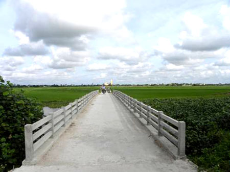 Nhiều kh&acirc;u đột ph&aacute; trong x&acirc;y dựng n&ocirc;ng th&ocirc;n mới 