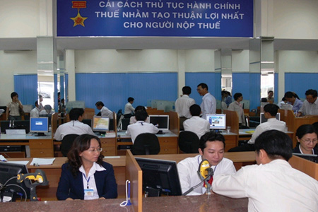 Mức khởi điểm chịu thuế thu nhập c&aacute; nh&acirc;n l&agrave; 9 triệu đồng/th&aacute;ng