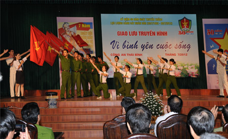 Xứng đ&aacute;ng với sự tin y&ecirc;u của nh&acirc;n d&acirc;n