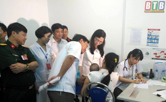 Khai mạc chương tr&igrave;nh &ldquo;Tr&aacute;i tim cho em&rdquo; tại Bệnh viện Nhi Th&aacute;i B&igrave;nh