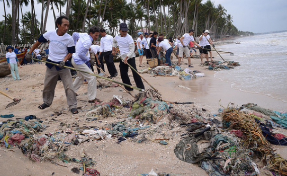 Về việc tăng cường chỉ đạo thực hiện Kế hoạch thực hiện phong tr&agrave;o "Kh&ocirc;ng xả r&aacute;c thải nhựa ra biển" tr&ecirc;n địa b&agrave;n tỉnh Th&aacute;i B&igrave;nh