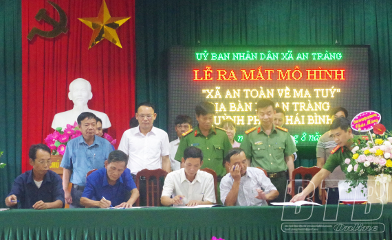 An Tr&agrave;ng:  Ra mắt m&ocirc; h&igrave;nh &ldquo;X&atilde; an to&agrave;n về ma t&uacute;y&rdquo;