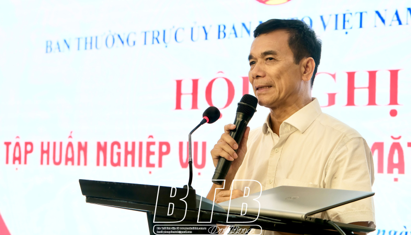 Tập huấn nghiệp vụ cho gần 300 cán bộ mặt trận