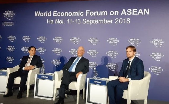 L&atilde;nh đạo cấp cao c&aacute;c nước quy tụ tại H&agrave; Nội, khai mạc WEF ASEAN 2018
