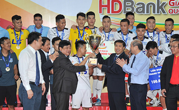 Th&aacute;i Sơn Nam lần thứ 9 v&ocirc; địch giải futsal VĐQG