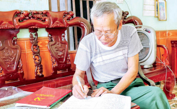  Ba thập kỷ &ldquo;v&aacute;c t&ugrave; v&agrave; h&agrave;ng tổng&rdquo;