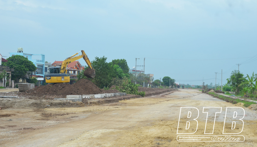 Quỳnh Phụ: Đẩy nhanh tiến độ c&aacute;c dự &aacute;n giao th&ocirc;ng